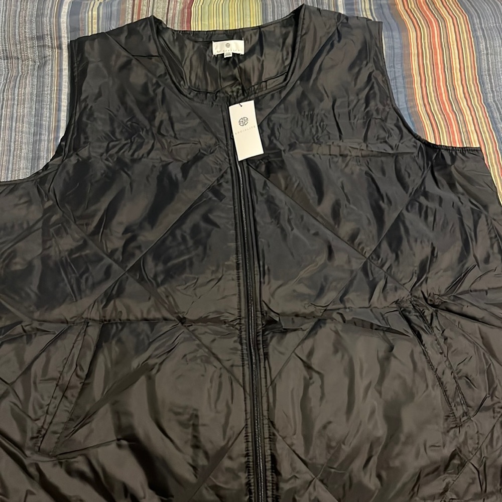 NEW Black Puffer Vest from Socialite Plus size